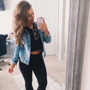 Meet your Posher, Mickaela